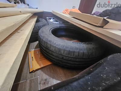 كوتشين Apollo Alnac مقاس 185/65R15 موديل 2021 بحالة جيدة