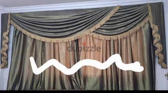 بلتكانه خشب 3 متر ونصف بحرمله بالكاردون بدون ستاره