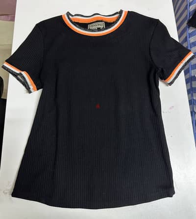 Black t-shirt