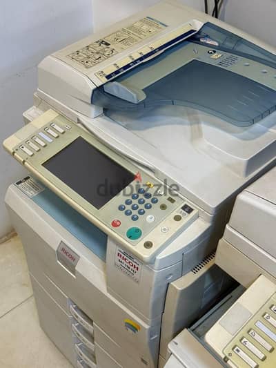 ماكينه تصوير ريكو (Ricoh) بحالة ممتازة