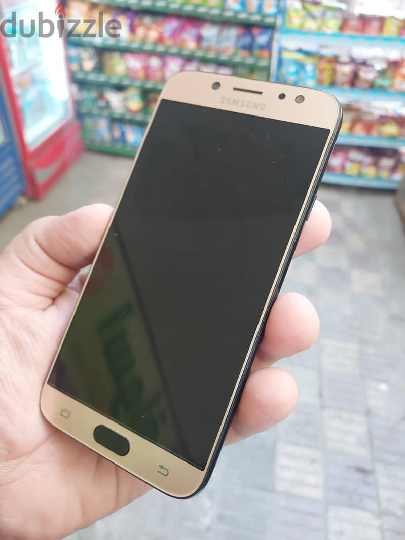 Samsung J7 pro 1