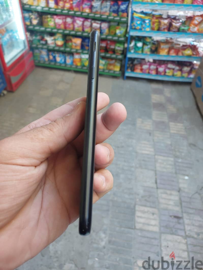 Samsung J7 pro 3