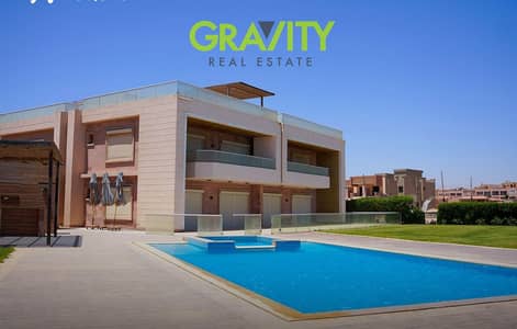 Ready-to-move-in, fully finished villa, first row on the sea, in a prime location in Ain Sokhna, with a cash discount of up to 35%.
