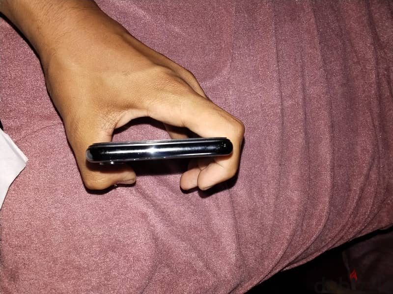 Apple - iPhone X 2