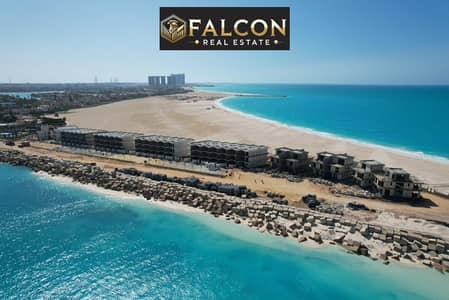 للبيع شاليه في قلب البحر جاهز للاستلام Finished(ACs + Furniture ) باقل مقدم بجوار Rixos بالقرب من Marassi  و Amwaj دقايق من هاسيندا الساحل الشمالي