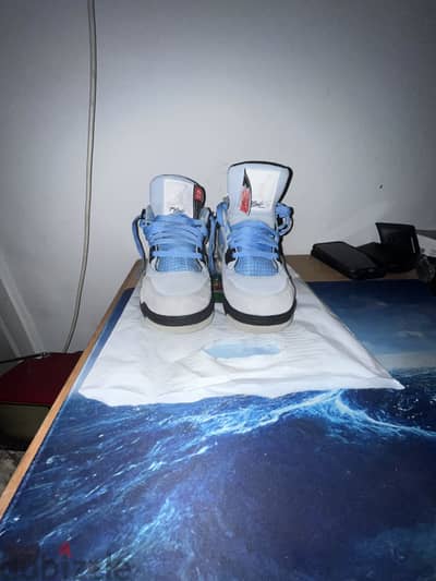 Jordan4 university blue