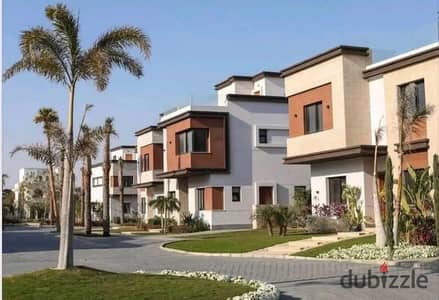 تاون هاوس في كمبوند أزار التجمع (Golden Square) بجوار ماونتن فيو | Azzar