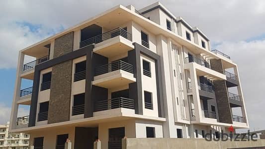 شقة للبيع 240م  استلام فوري بيت الوطن التجمع الخامس من المالك مباشرة بخصم علي الكاش بالقرب من Mivida compound و AUC 5th settlement