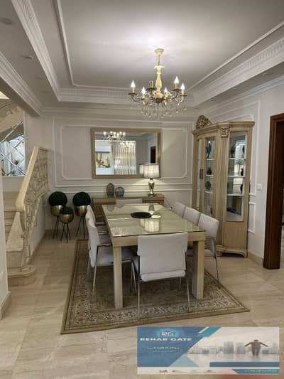 فيلا مفروشه للايجار في مدينه الرحاب   فرش وتشطيبات فندقية   لوكيشن مميز بجوار مول الرحاب   الفيلا مكيفة بالكامل   جاهزة للاستلام والسكن الفوري