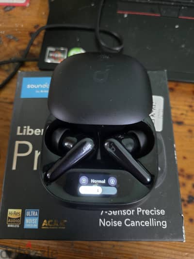 سماعه ،anker liberty 4 pro . . . حاله ممتازه