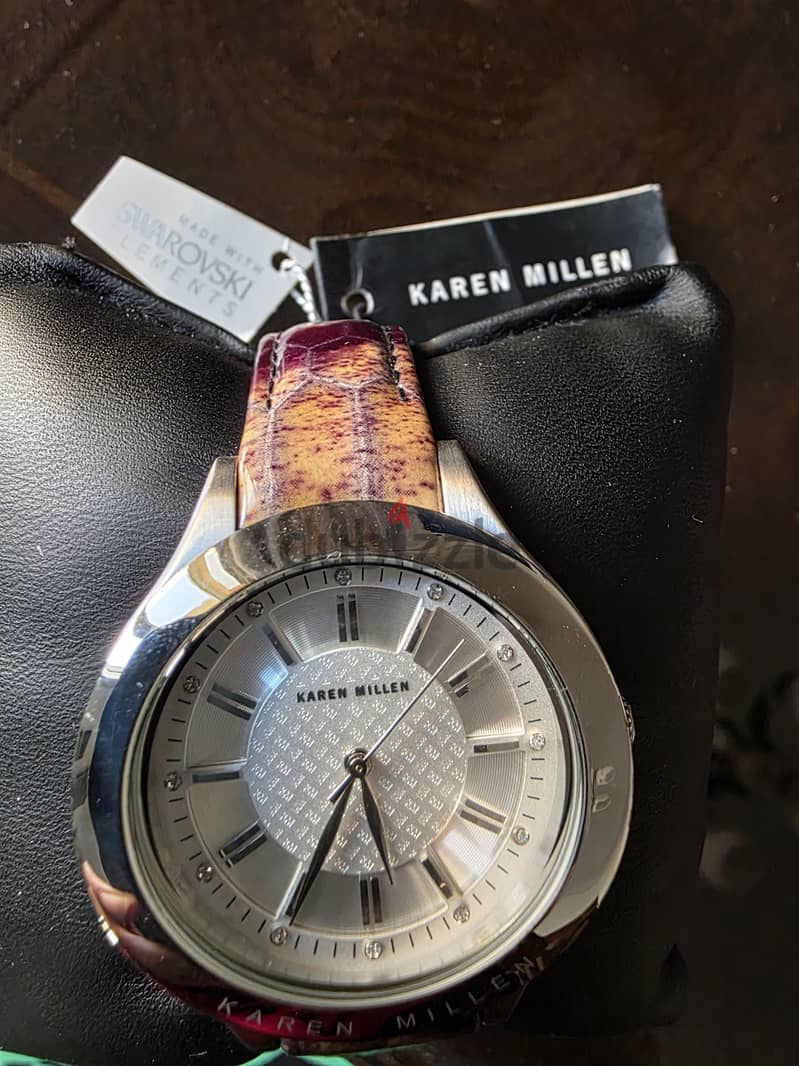 ساعة Karen Millen أصلية – Swarovski | صناعة إنجلترا | بالعلبة الأصلية 1