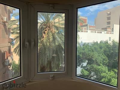 لإيجار بكفر عبدو اصحاب سكن راقي 220م