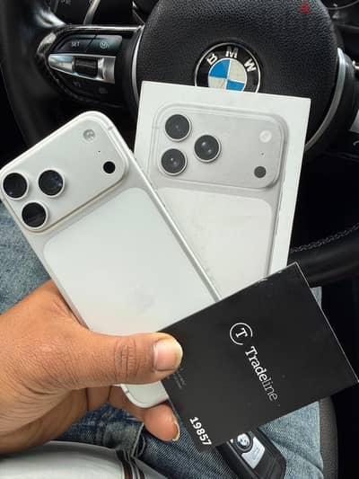 iPhone 17 Pro Max 256 giga silver new جديد ضمان تريد لاين بشريحه فاعلي