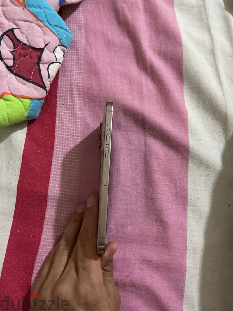 Apple - iPhone 16 Pro Max 1
