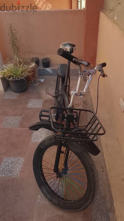 عجلتين لبيع مقاس 20 BMX