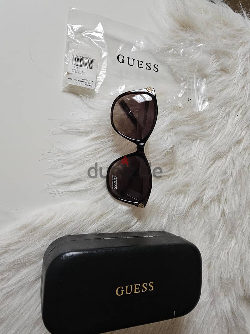 Guess sunglasses 4