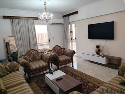 Directly from the owner, furnished apartment for rent in Al Rehab 2