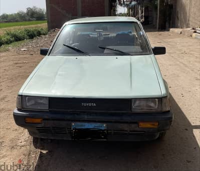 تويوتا كورولا 1983