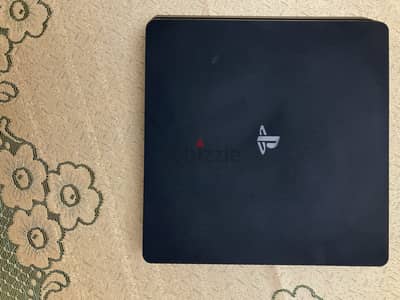 PlayStation 4 slim
