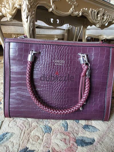GUESS    ORIGINAL FROM USA