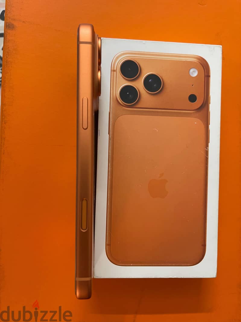 Apple - iPhone 17 Pro Max 2