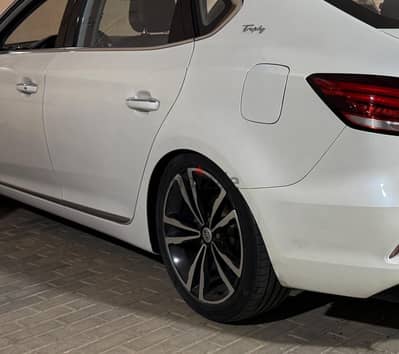 MG 6 Rims (No Tires)….               جنوت mg 6 بدون كاويتش