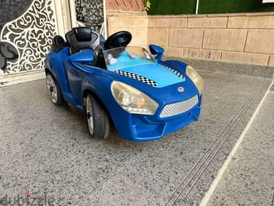 عربية اطفال كهرباء بالشحن