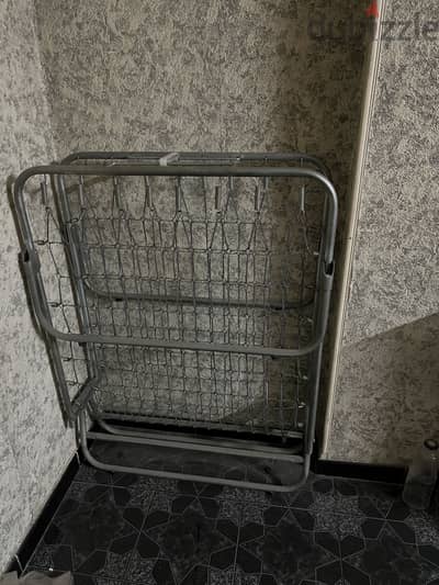 سرير محمول