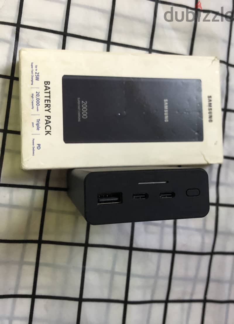 ‏BATTERY PACK 20000mah Samsung 3
