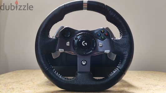 Logitech G920 Driving Force Racing Wheel + Pedals 