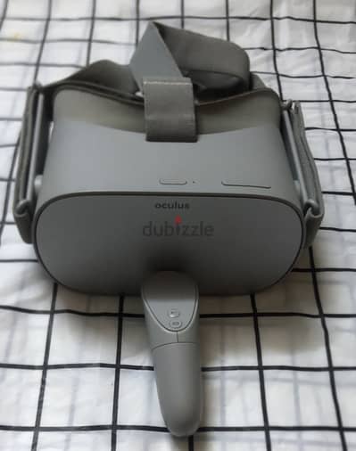 Oculus Go Grey Color VR  Excellent condition