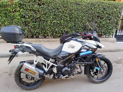 Suzuki V. Strom 1000