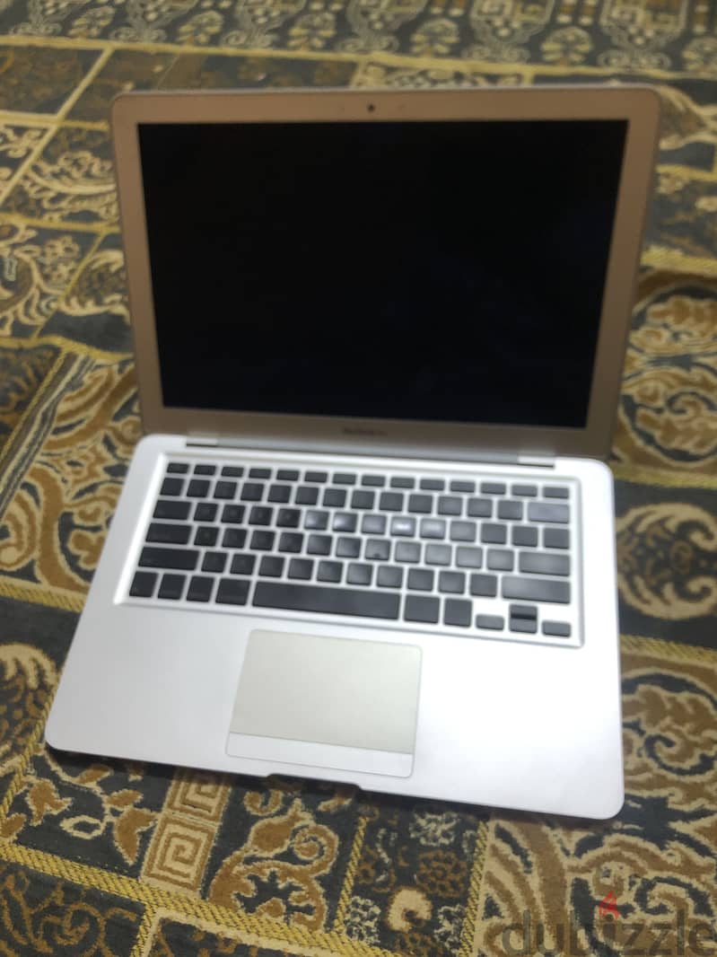 MacBook Air 2008 Excellent condition 2