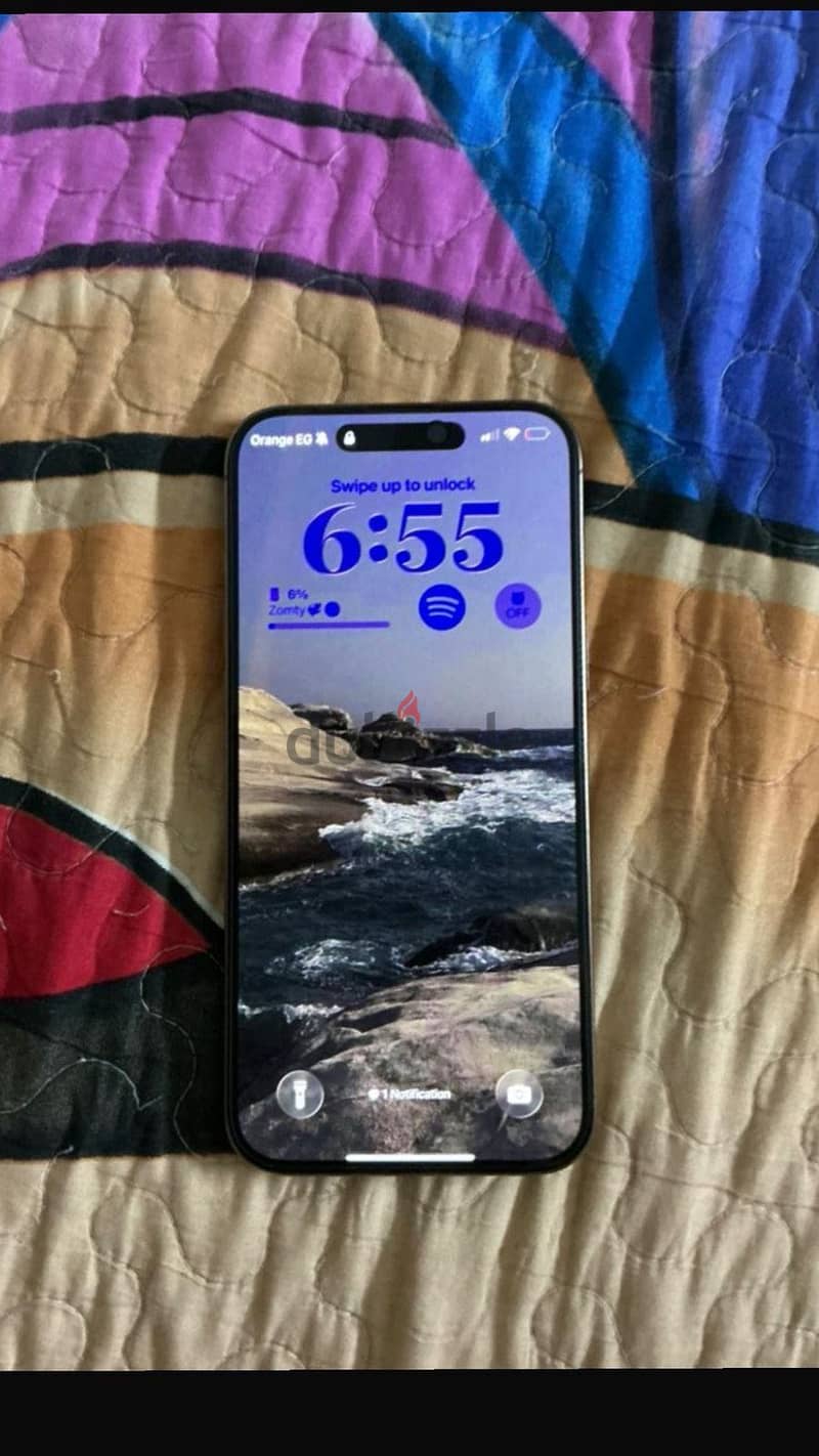 iPhone 16 Pro Max 1