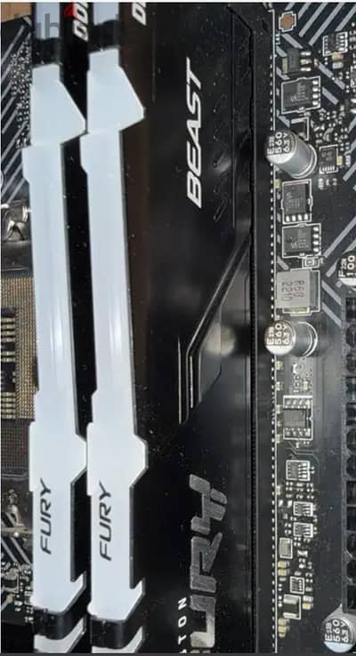 5 اطقم رامات DDR4 وRGB بالاسكندرية