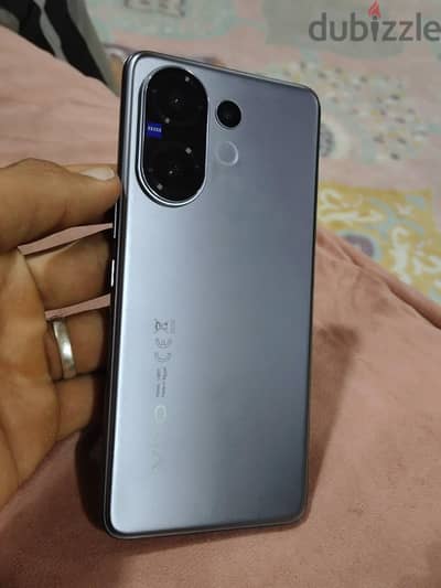 فيفو V60