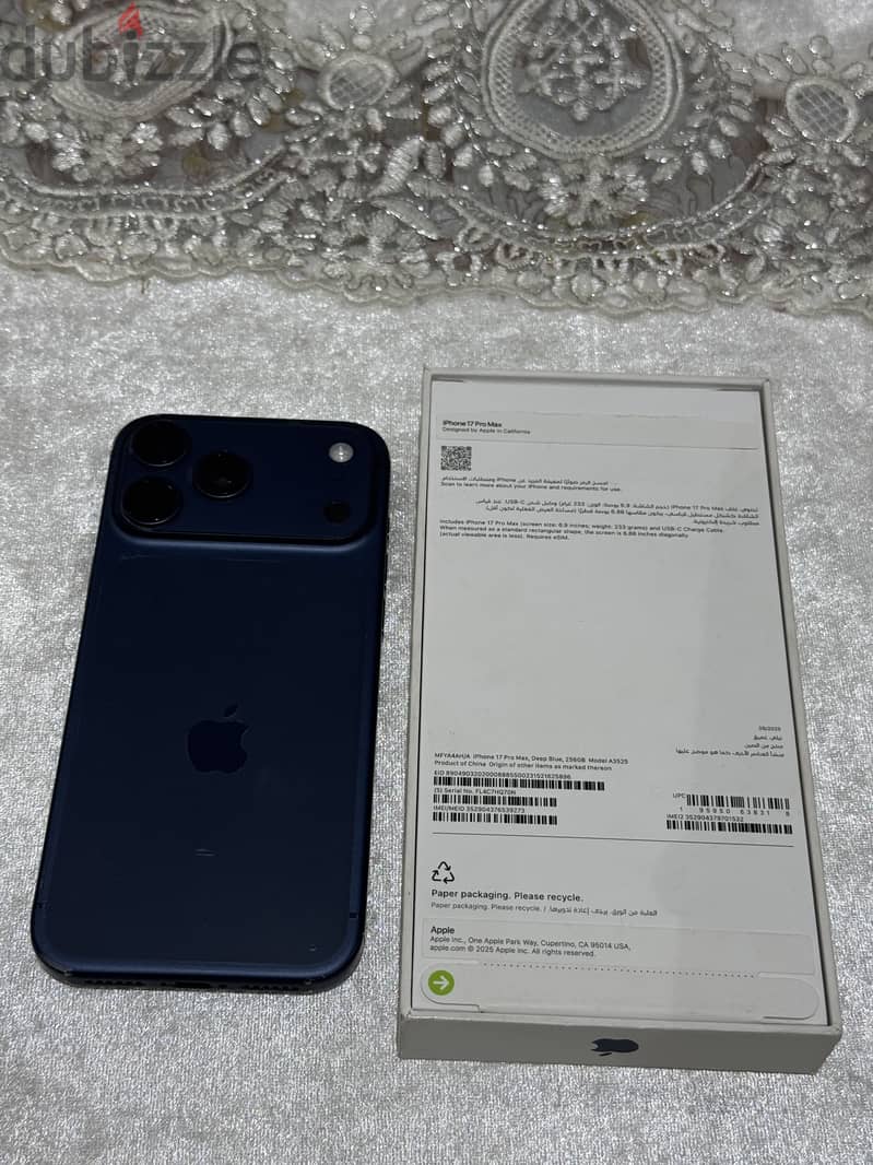 Apple - iPhone 17 Pro Max 2
