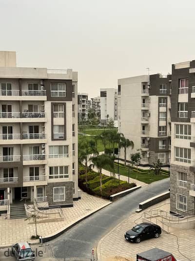 فرصـة نادرة في B12 مدينتي | شقة 107م استلام فوري فيو بارك بجوار East Hub