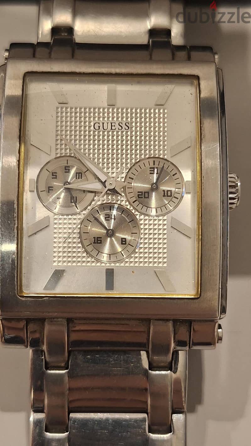 ساعة guess اوريجينال بالعلبة 5