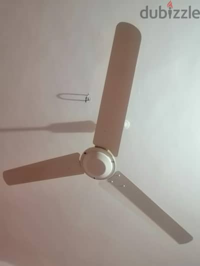 مروحة سقف توشيبا العربي