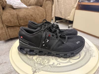 Un qloud shoes