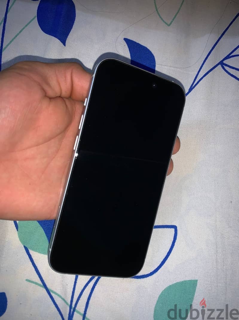 Apple - iPhone 15 1
