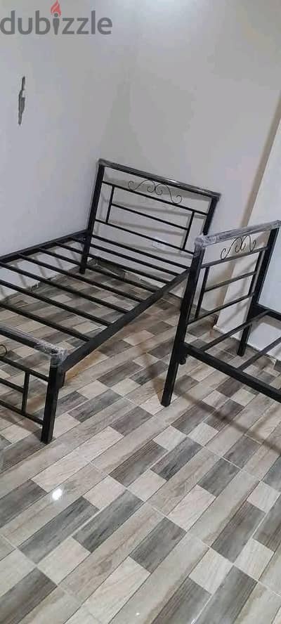 سرير فردي