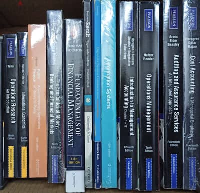 مجموعة كتب جامعية لكلية تجارة إنجليزي ( Pearson - Oxford - Cambridge)