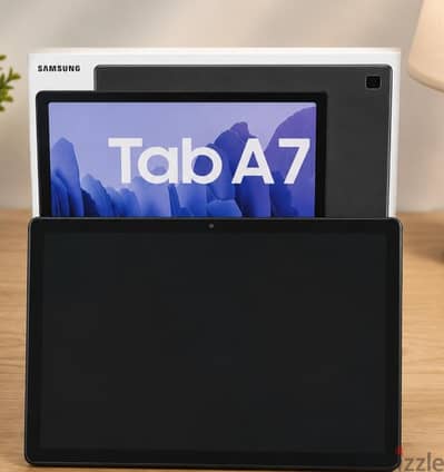 Samsung Galaxy Tab A7  بحالة ممتازة مع العلبة الأصلية والشاحن الأصلي