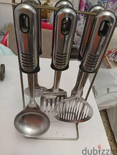 طقم مطبخ بحاله ممتازه