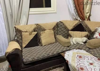 ركنة للبيع بترابيزه