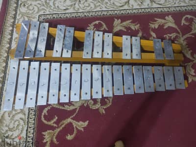 اكسيليفون بحالة الزيرو (كالجديد تماماً) للبيع