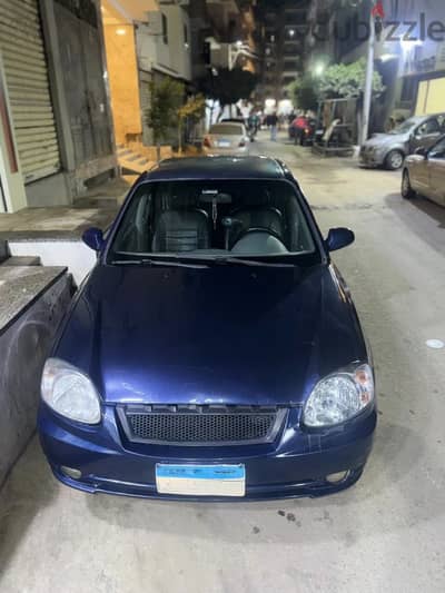 Hyundai Verna 2011