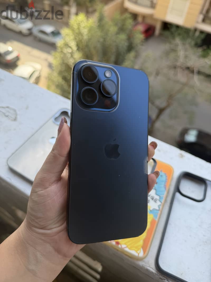 iPhone 15 pro max  256 6